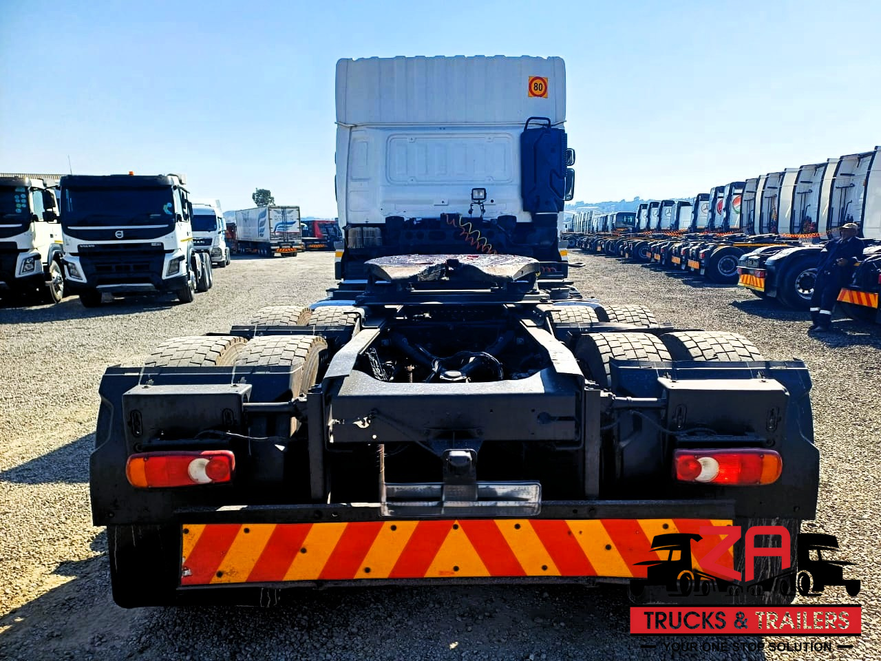 2021 UD QUON GW26.460 HIGH ROOF #11425